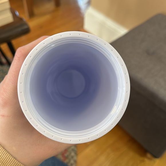 EUC Starbucks tumbler - Picture 6 of 6